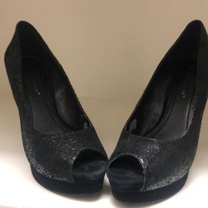 BCBG black platforms